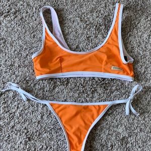 Chooks bikini set